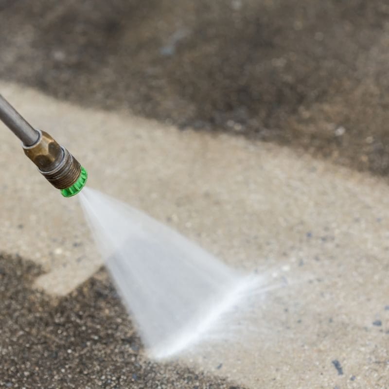 Power Washing Concrete to Remove Black Stains