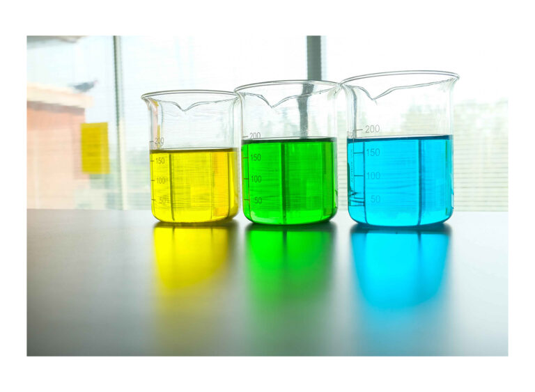 Exploring Type of Beaker: Guide to Laboratory Glassware