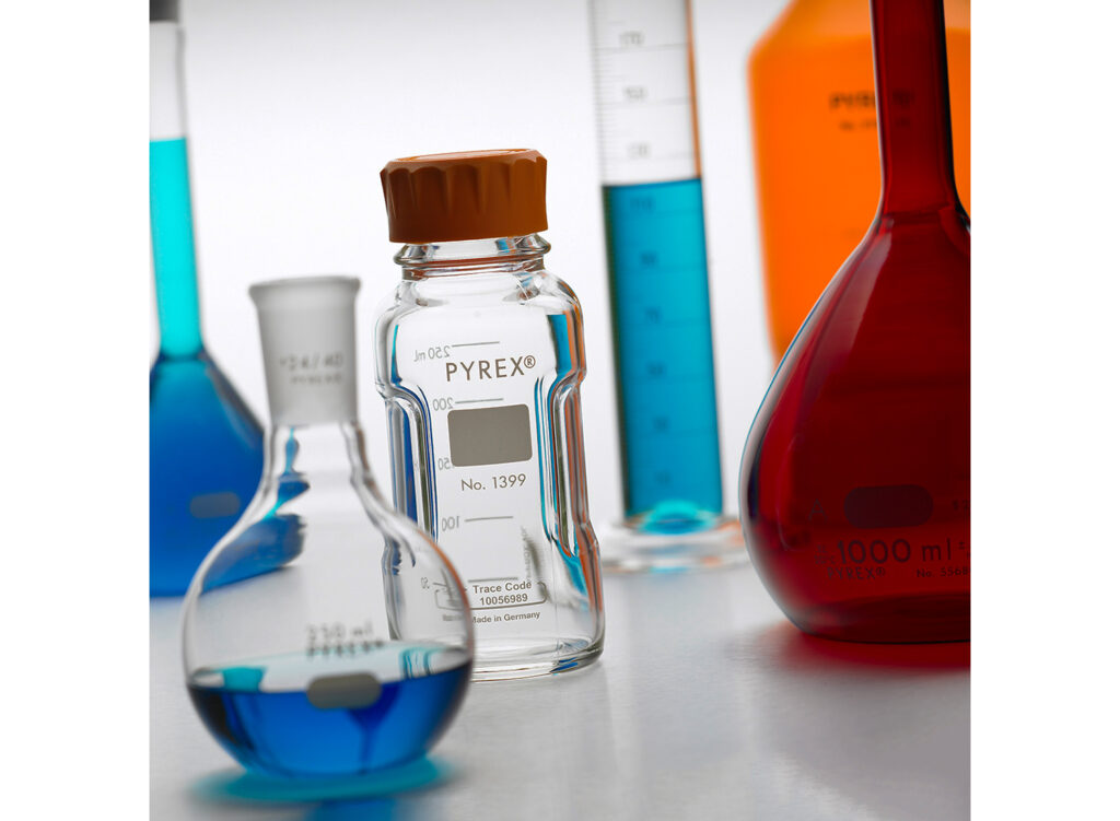 Labware Glassware: Top-Quality for Precision and Durability